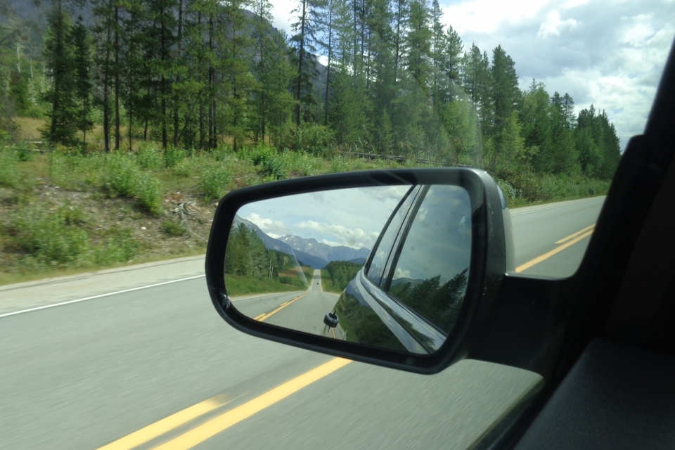 Side-Mirror-Reflection