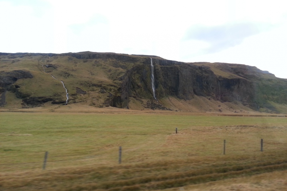 2013-10-19-09.37.38